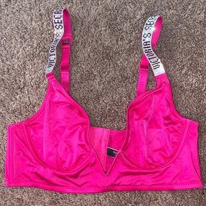 Victoria’s Secret Shine Strap Bralette NWOT